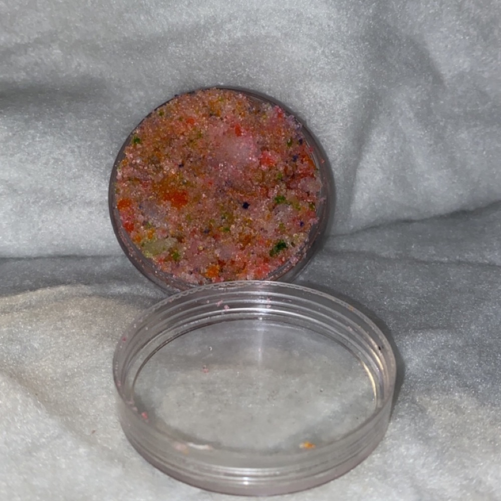 Unicorn lip scrub